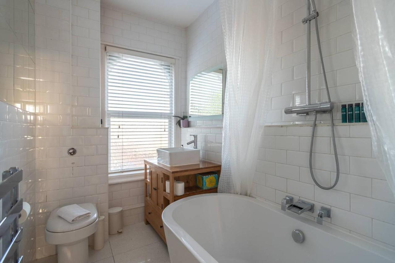 Guestready - Wonderful 2Br By Queen'S Park London Bagian luar foto